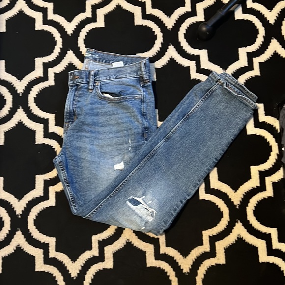 Old Navy jeans size 34/32 skinny fit - Picture 2 of 6